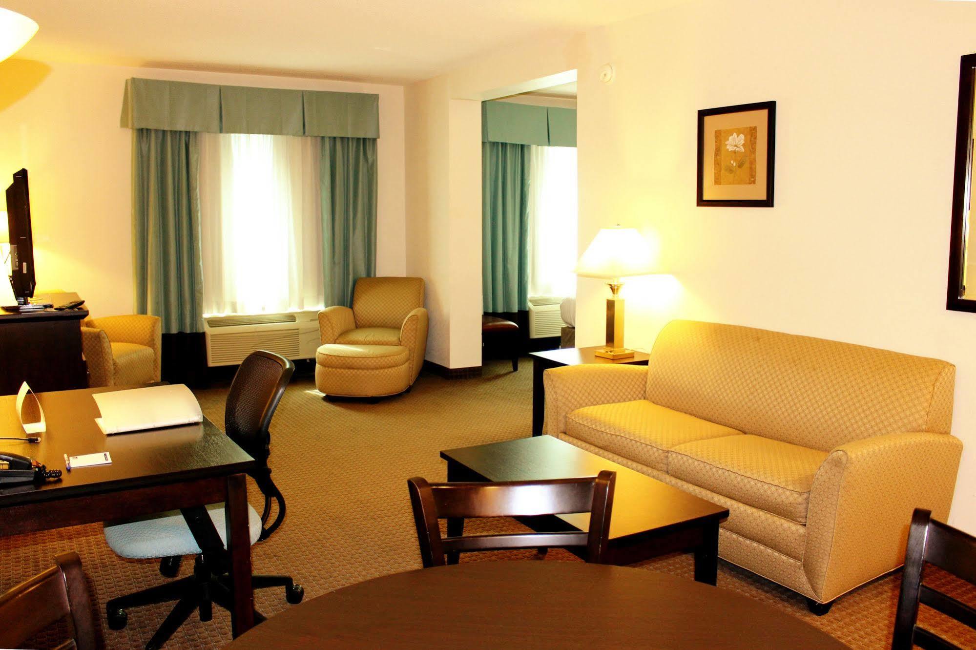Holiday Inn Express & Suites Mobile West I-10 By Ihg Tillmans Corner Exterior foto